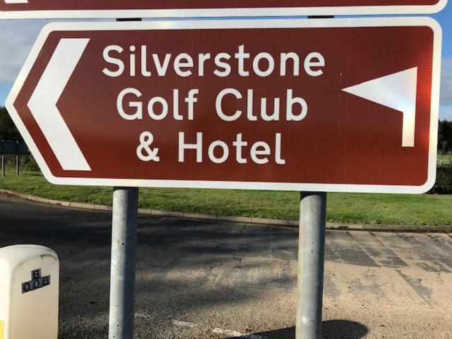 Silverstone Golf Club And Hotel Dış mekan fotoğraf